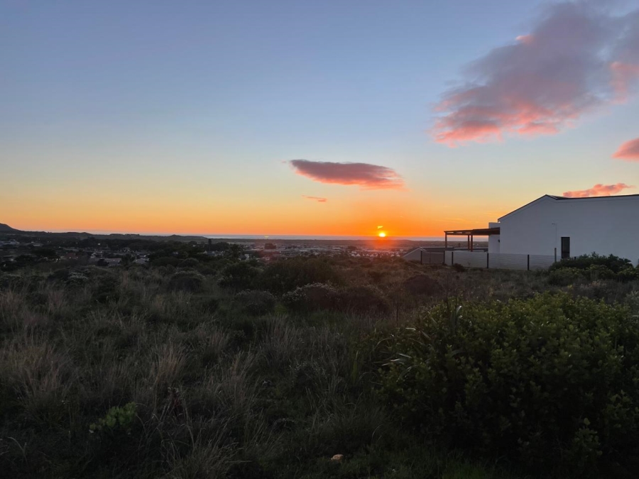To Let 2 Bedroom Property for Rent in Capri Western Cape
